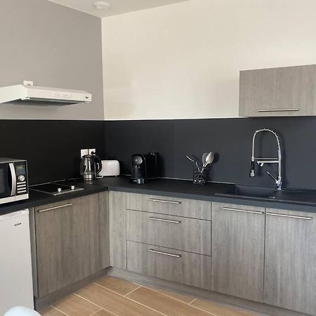 Le 102 De La Gare: Appartement Neuf Et Climatise Шалон-ан-Шампань Экстерьер фото
